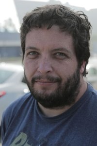 الممثل Dylan Reeve