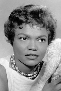 الممثل Eartha Kitt