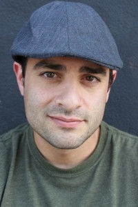 المخرج Eddie Mensore