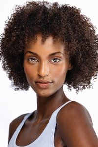 الممثل Edyll Ismail