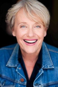 الممثل Elizabeth Alexander