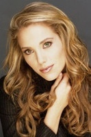 الممثل Elizabeth Berkley