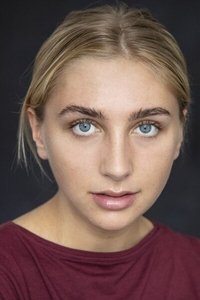 الممثل Ella Lily Hyland