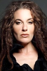 الممثل Elle Black