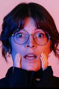 الممثل Ellie Stewart