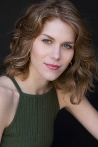 الممثل Ellyn Jameson