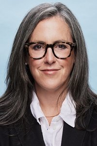 الممثل Emma Thomas