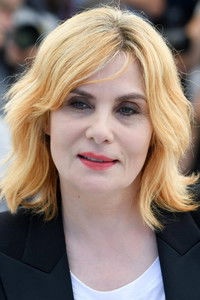 الممثل Emmanuelle Seigner