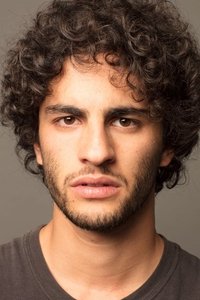 الممثل Enrique Arrizon