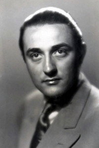 الممثل Enrique Rambal