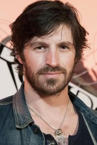 الممثل Eoin Macken