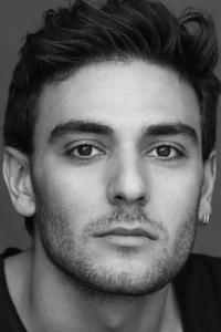 الممثل Eugenio Mastrandrea