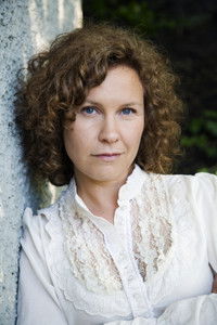 الممثل Eva Melander