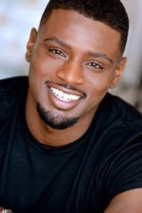 الممثل Everett Osborne