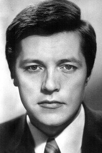 الممثل Evgeniy Zharikov