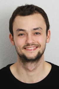 الممثل Fahrettin Avci