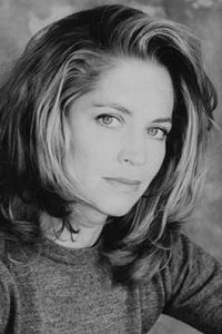 الممثل Finn Carter