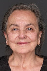 الممثل Gönül Gezer