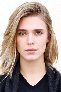 الممثل Gaia Weiss
