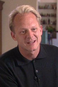 المخرج Gary Halvorson