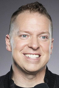 الممثل Gary Owen