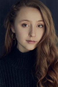 الممثل Gemma Barraclough