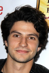 الممثل George Kosturos