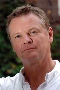 الممثل Geraint Wyn Davies