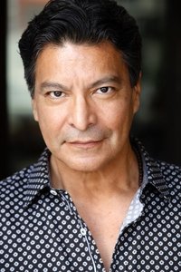 الممثل Gil Birmingham