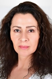 الممثل Gonca Cilasun