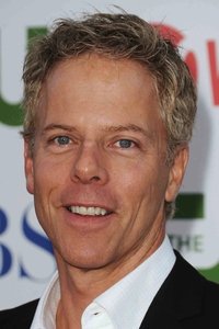 الممثل Greg Germann