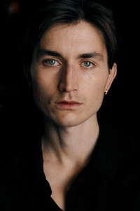 الممثل Gustav Lindh