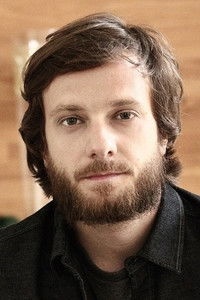 الممثل Gutto Szuster