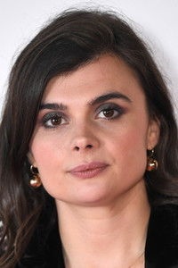 الممثل Gwyneth Keyworth