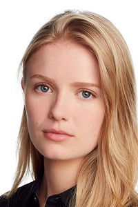 الممثل Hadley Robinson