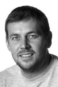 الممثل Harald Belker