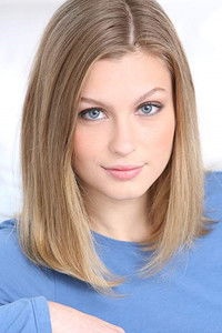 الممثل Hayley Griffith