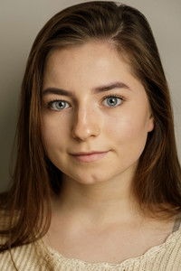 الممثل Hazel Doupe