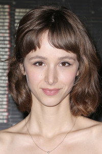 الممثل Helen Rogers