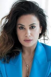 الممثل Hend Sabry