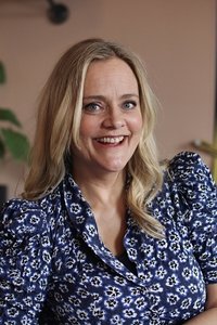 الممثل Henriette Steenstrup