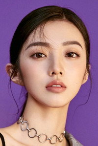 الممثل Huang Yi