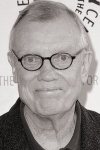 المخرج Hugh Wilson