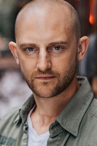 الممثل Ian Bell