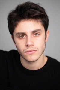 الممثل Ido Tako