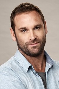 الممثل Jake Ryan