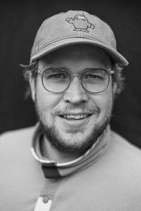 المخرج Jake Van Wagoner