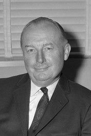 المخرج James Algar