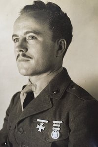 المخرج James Neilson