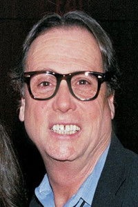 المخرج James Signorelli